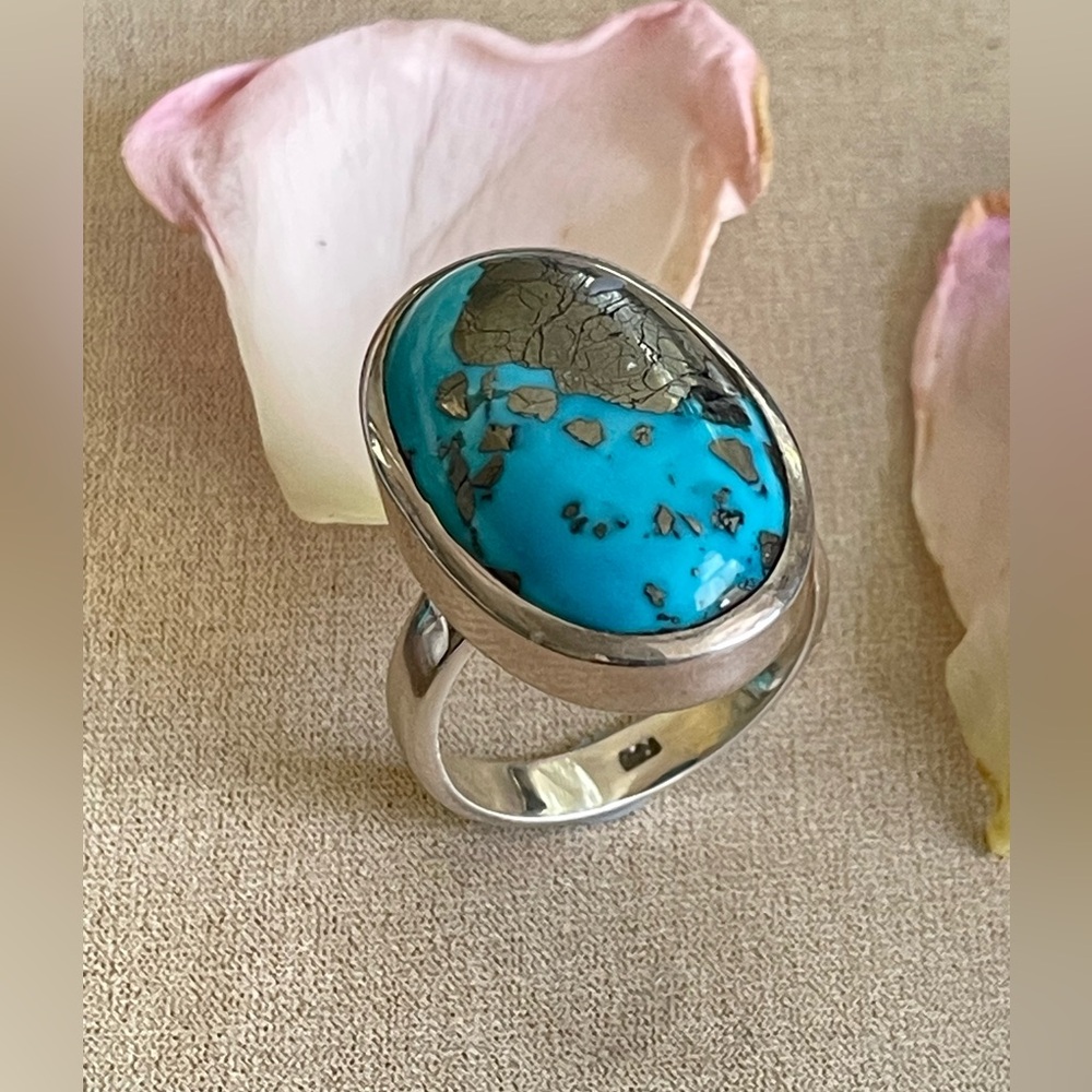 “BOHO” 925 Sterling Silver Natural Turquoise Ring adjustable size!